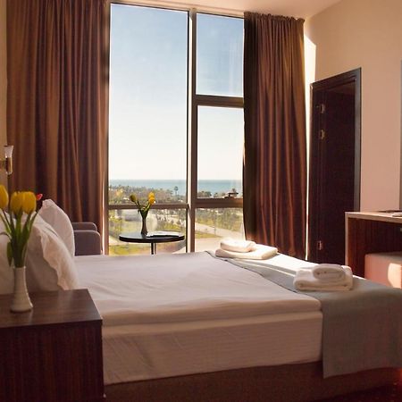 Legend Business Hotel באטומי מראה חיצוני תמונה
